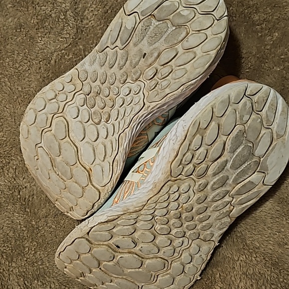 New Balance Fresh Foam 1080v10 - Picture 5 of 8